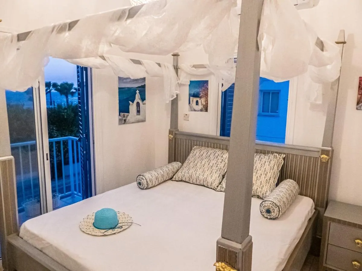Greek Island Style 2 Bedroom Villa With Pool Next To The Sea 라르나카 키프로스