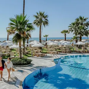 Golden Bay Semesteranläggning (resort)